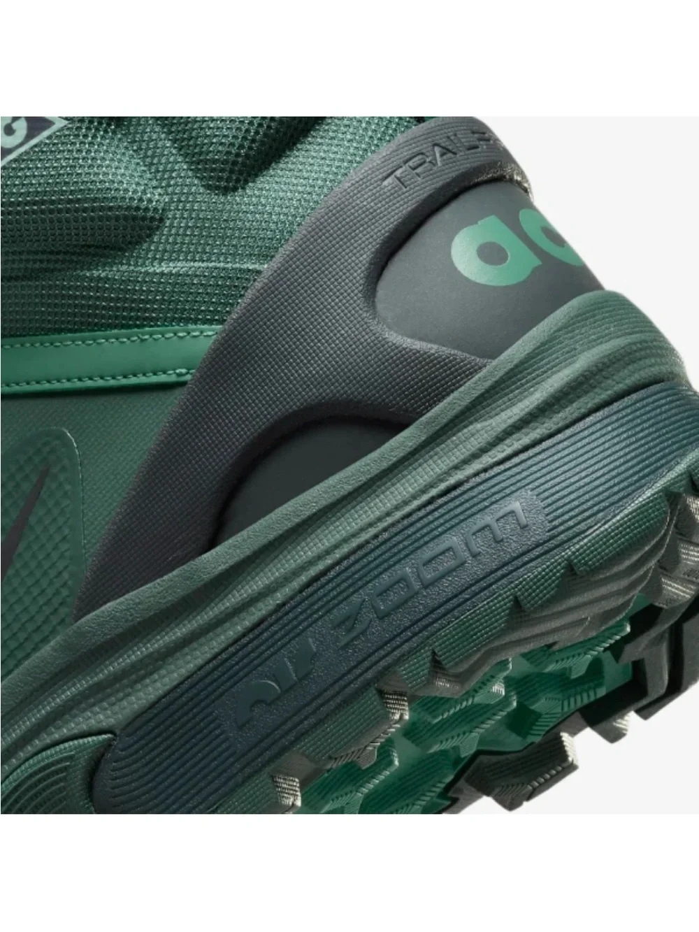 Nike ACG Air Zoom Gaiadome Vintage Green Gore Tex Size Men 7.5-Women 8.5 NWOT